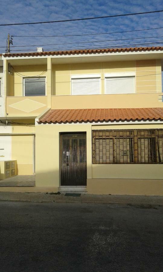 Bem Me Quer Apartment Almada Bagian luar foto