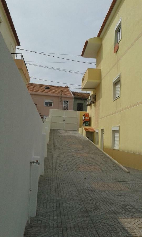 Bem Me Quer Apartment Almada Bagian luar foto